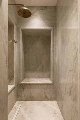 LaMaison-03-metal-and-marble-showers-05